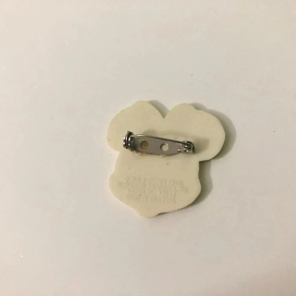 Disney Pins Plastic Minnie Mouse Winnie the Pooh Piglet Arm and Wand Mickey - Picture 13 of 16